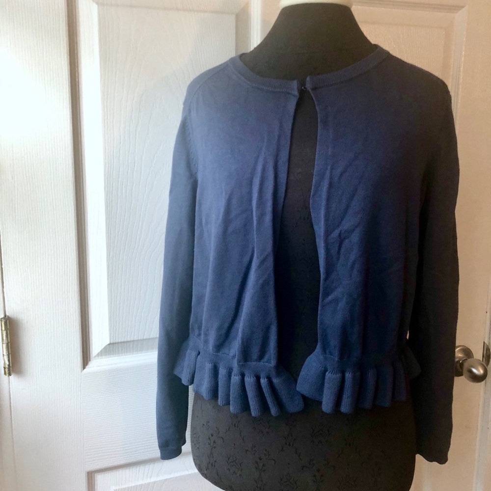 EUC 89th & Madison Ruffle Crop Cardigan Storm Blue